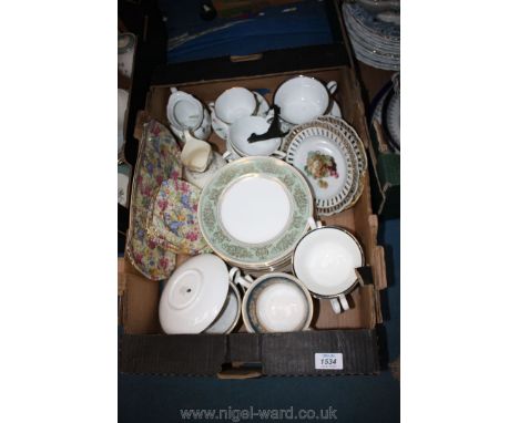 A quantity of china including Royal Crown Derby teapot (lid broken), cup and saucer, Wedgwood Columbia, gold and blue and Roy