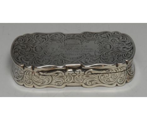 A Victorian silver shaped oval snuff box, engraved with scrolling foliage, hinged cover, 8.5cm wide, Alfred Taylor, Birmingha