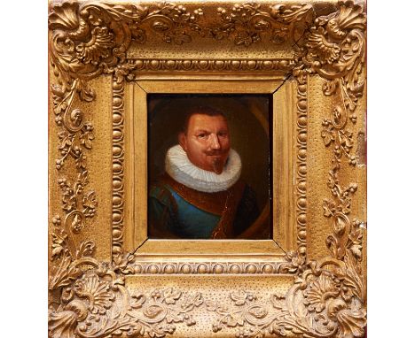 Late 17th century Dutch school oil on panel - portrait of a nobleman in white ruff, in gilt frame, 14cm x 12cm