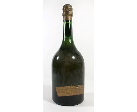 1 bottle of Champagne Taittinger ‘Comtes de Champagne’ Blanc de Blancs Vintage 
Known to be 1961 (ullage at less than 1cm inv