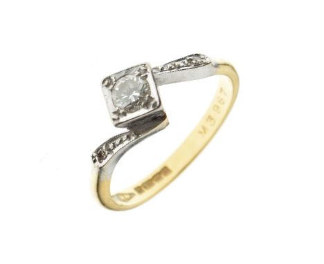 18ct gold crossover design solitaire diamond ring, size L, 3g gross approx  