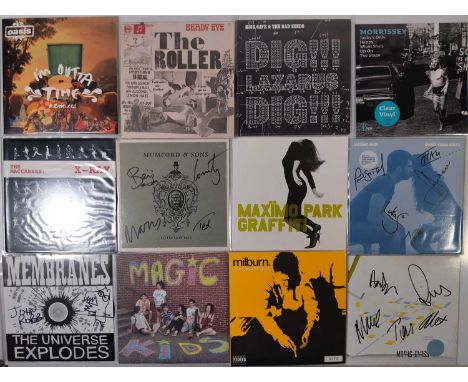 INDIE / ROCK - 2000s ONWARDS - 7" COLLECTION A smashing collection of approx 60 x 7" to include signed copies. Collection to 