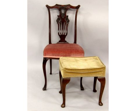 An early 20thC mahogany bedroom chair in George III style, with a pierced splat, padded seat, on cabriole legs, and a stained