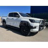 TOYOTA HILUX 2.8D4D AUTO (INVINCIBLE X ) 21 REG "1 OWNER" LEATHER "SAT NAV" FULLY LOADED (READ ME!)