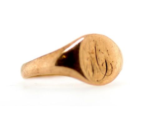9ct rose gold signet ring weight: approx 2.2 grams, size: N/6-7