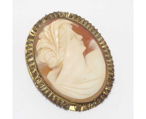 Vintage well carved cameo set in bronze