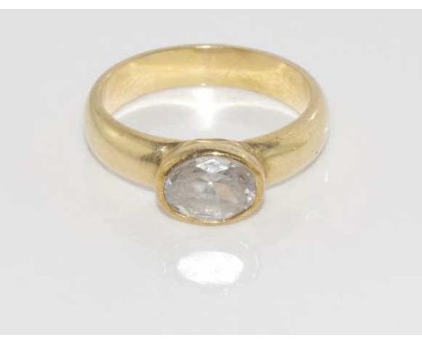 12ct yellow gold and oval CZ ring weight: approx 4.18 grams, size: L/5-6 (unmarked but tested as 12ct)