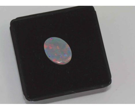 Unset solid opal