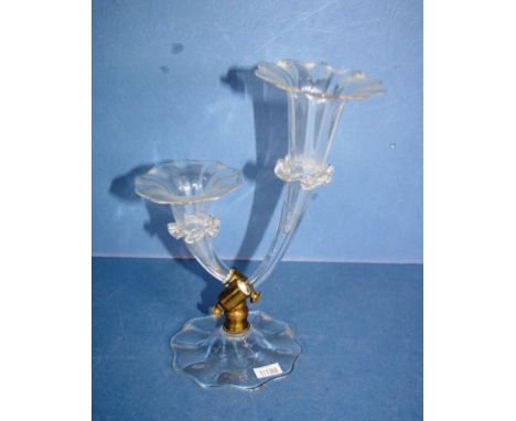 Victorian glass 2 branch epergne 22cm high approx.