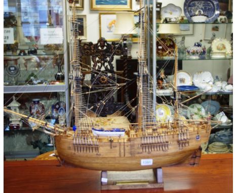 Scale model of the Endeavor by Bristol ship maker, 76cm long, 67cm high approx on stand