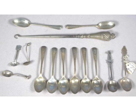 Quantity of silver spoons including a set of 6 teaspoons hallmarked Birmingham 1926 and other spoons, 124 grams and a sterlin