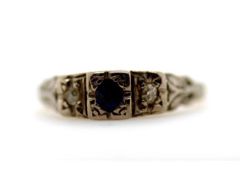 Antique 18ct gold, sapphire and diamond ring with fancy bridge work, weight: approx 3.6 grams, size: M-N/6