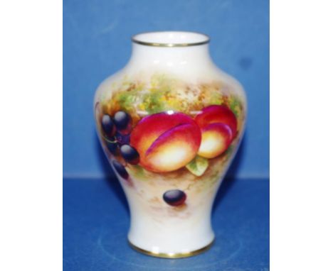 Royal Worcester handpainted vase with fruit decoration, signed 'Roberts', 10.5cm high approx.