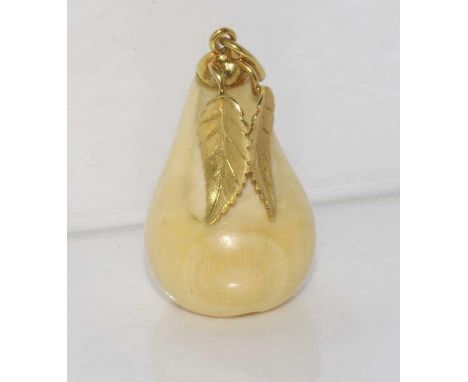 Antique well carved ivory & 18ct gold pear weight: approx 6.85 grams, size: approx 3.5cm length including bale.  This item ma