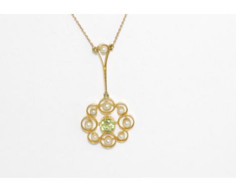 Vintage 15ct yellow gold, pearl & peridot lavalier ( at least one link on chain has been replaced and is not gold, total weig