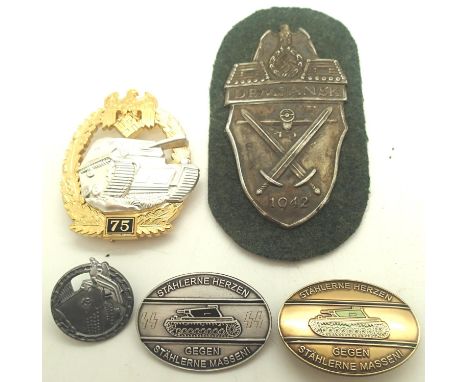 Mixed German badges including Tank Assault award for 75 engagements, Blockade Breakers lapel badge, Denjansk arm shield etc. 