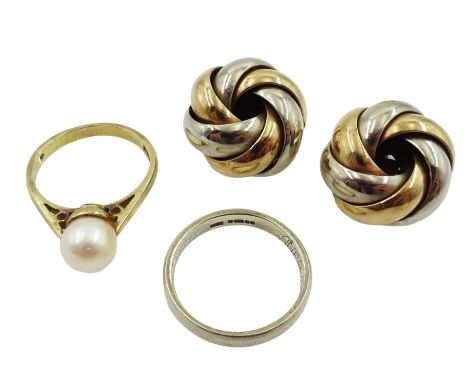 Gold single stone pearl ring, pair of gold knot earrings and a gold wedding band, all 9ct hallmarked or stamped