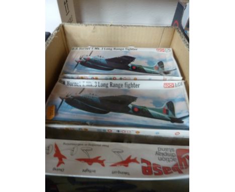 FIVE BOXED UNBUILT FROG 1:72 SCALE PLASTIC MODEL AIRCRAFT KITS, contents not checked but many still sealed in original polyth