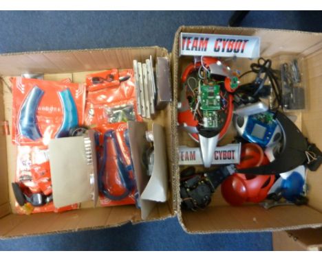 A QUANTITY OF EAGLEMOSS MAGAZINE PART WORK REAL ROBOT AND TEAM CYBOT ITEMS, not tested, many still sealed in original packagi