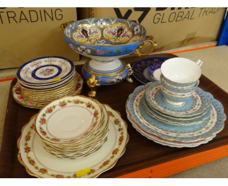 NORITAKE TWIN-HANDLED CENTRE DISH &amp; STAND / ASSORTED TEAWARE 
