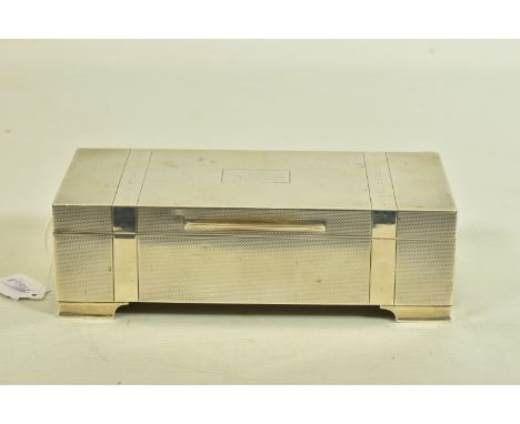 AN EARLY 20TH CENTURY SILVER BOODLE &amp; DUNTHORNE PRESENTATION BOX, engraved as 'won by Ian Erskine 18.X.47' of the 'Formby