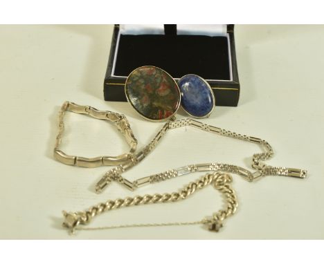 A SELECTION OF SILVER AND WHITE METAL JEWELLERY, to include a stamped 375 white metal fancy link chain, fitted with lobster c