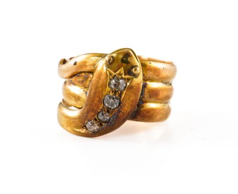 AN 18CT GOLD AND DIAMOND SNAKE RINGThe head mounted with a row of four old cut diamonds, London 1919, ring size Q½, gross wei