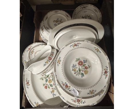 A Royal Doulton Kingswood pattern part dinner service (box)