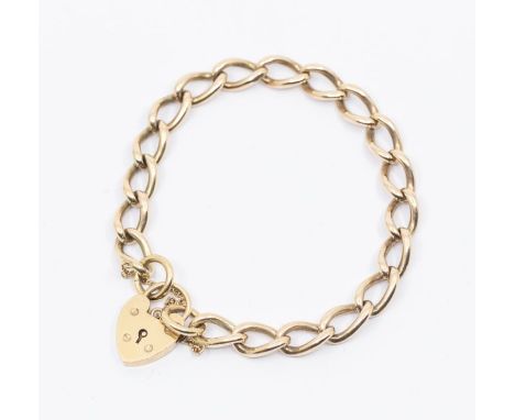 A 9ct gold chain link bracelet with padlock clasp, width approx 7mm, length approx 18cm, weight approx 20.4gmsFurther details