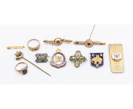 A collection of Jewellery  to include 9ct gold bar brooches one set sapphire and pearl the other pearl and ruby a/f both with