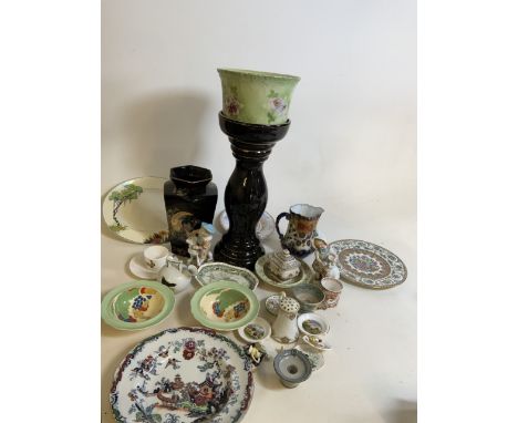 A mixed lot of ceramics including Noritake and Carltonware