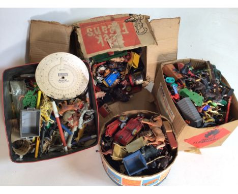 Miscellaneous vintage toys and games. Britains figures, Wild West, Army, farm etc. boxed Vic-Toy games, Airfix kits. AF. Play