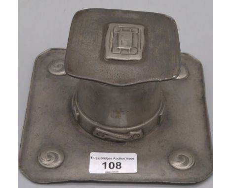 Antique Tudric pewter [0141] Art Nouveau inspired ink well pot. [Lid damaged] 