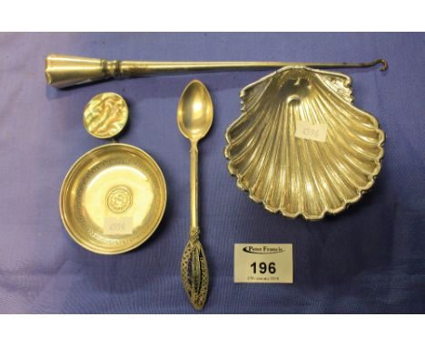 Assorted white metal items to include spanish silver shell shaped butter or bonbon dish, small circular eastern design dish, 