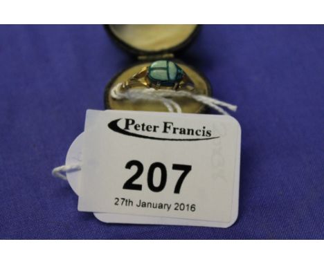 Victorian 18ct gold and ceramic scarab ring in box. 