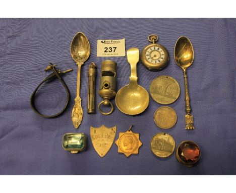 Bag of assorted collectables to include: whistle; silver propelling pencil; collector's spoon; tea caddy spoon; stone set tri