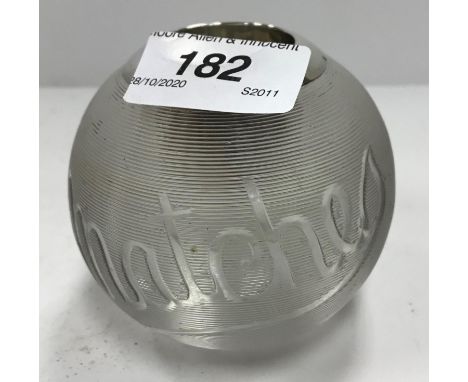 A ribbed glass match striker inscribed "Matches" with silver mounts (by Henry Bourne, Birmingham), approx 7.5 cm CONDITION RE
