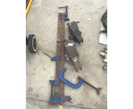 TWO SASH CLAMPS, A G CLAMP AND TWO VICE 