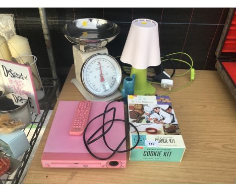 A SET OF SCALES, COOKIE KIT, LAMP, PINK DVD PLAYER ETC IN WORKING ORDER 