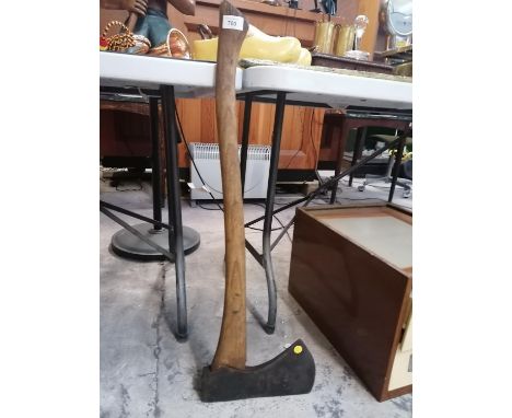 A VINTAGE CORNELIUS WHITEHOUSE AXE 
