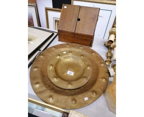 TWO VINTAGE BRASS TRAYS AND AN OAK STATIONARY BOX (3) 