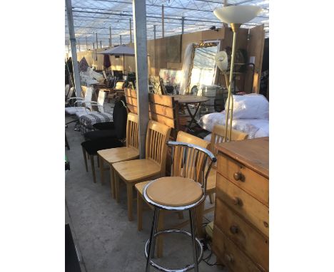 FOUR DINING CHAIRS, A CHROME AND BEECH BAR STOOL AND A MODERN STANDARD LAMP 
