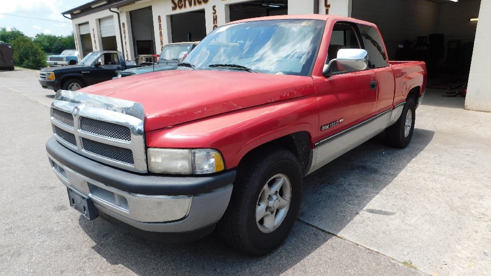 1997 Dodge Ram Pickup 1500, Laramie SLT Style, Extended Cab, V8 Magnum