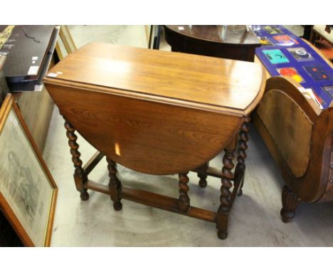 Oak Gate-leg Table with Barleytwist Supports, 90cms wide