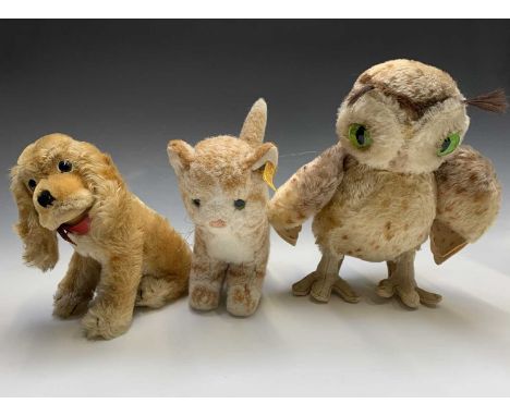 Steiff LIZZY Ginger Tabby Cat. Button &amp; Tag 2728/17 together with Steiff Owl - UHU 033100, (lacks tag) 25 and a Steiff Mo