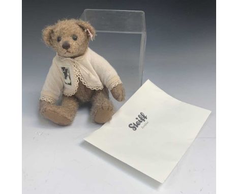 Teddy Bear - Steiff. Roald Dahl Annie Teddy bear with certificate 1183 of 1500 produced in 2011.