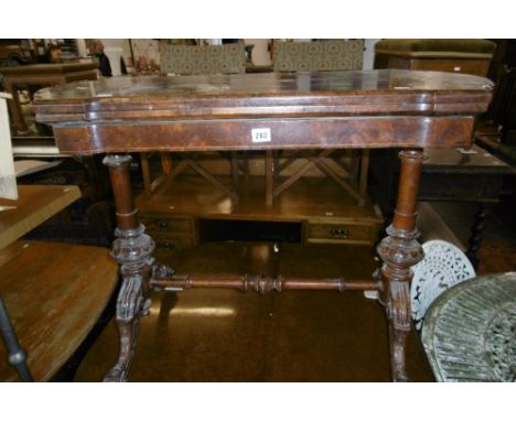 A WALNUT SWIVLE TOP CARD TABLE A/F