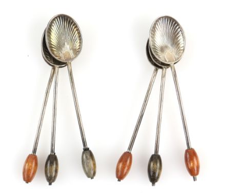 Cased set of silver handled knives and a set of wooden finial silver spoons with fluted front side bowls, Birmingham 1927.   