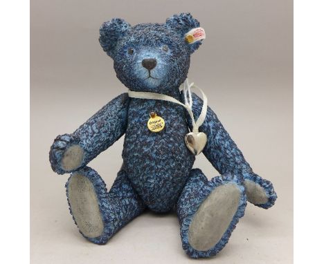 A Steiff limited edition ceramic bear