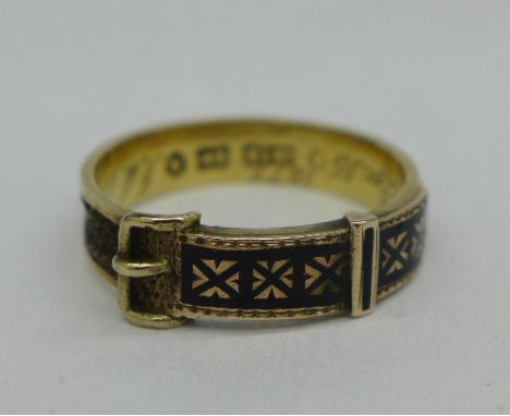 A Victorian 9ct gold enamel memorial ring, inscribed inside the shank, 1.5g, M